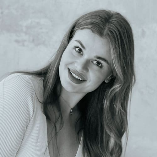 Радмила Поротникова