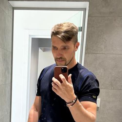 Владимир Иванов